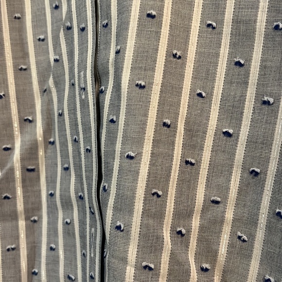 GAP button down - Picture 2 of 3